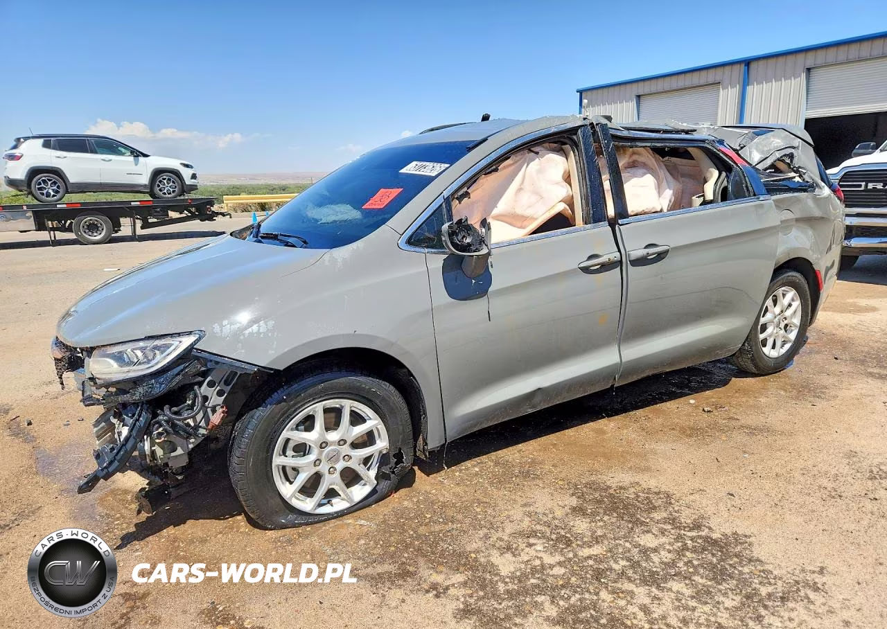 2022 Chrysler Pacifica Touring L – zdjęcie 1 z 13
