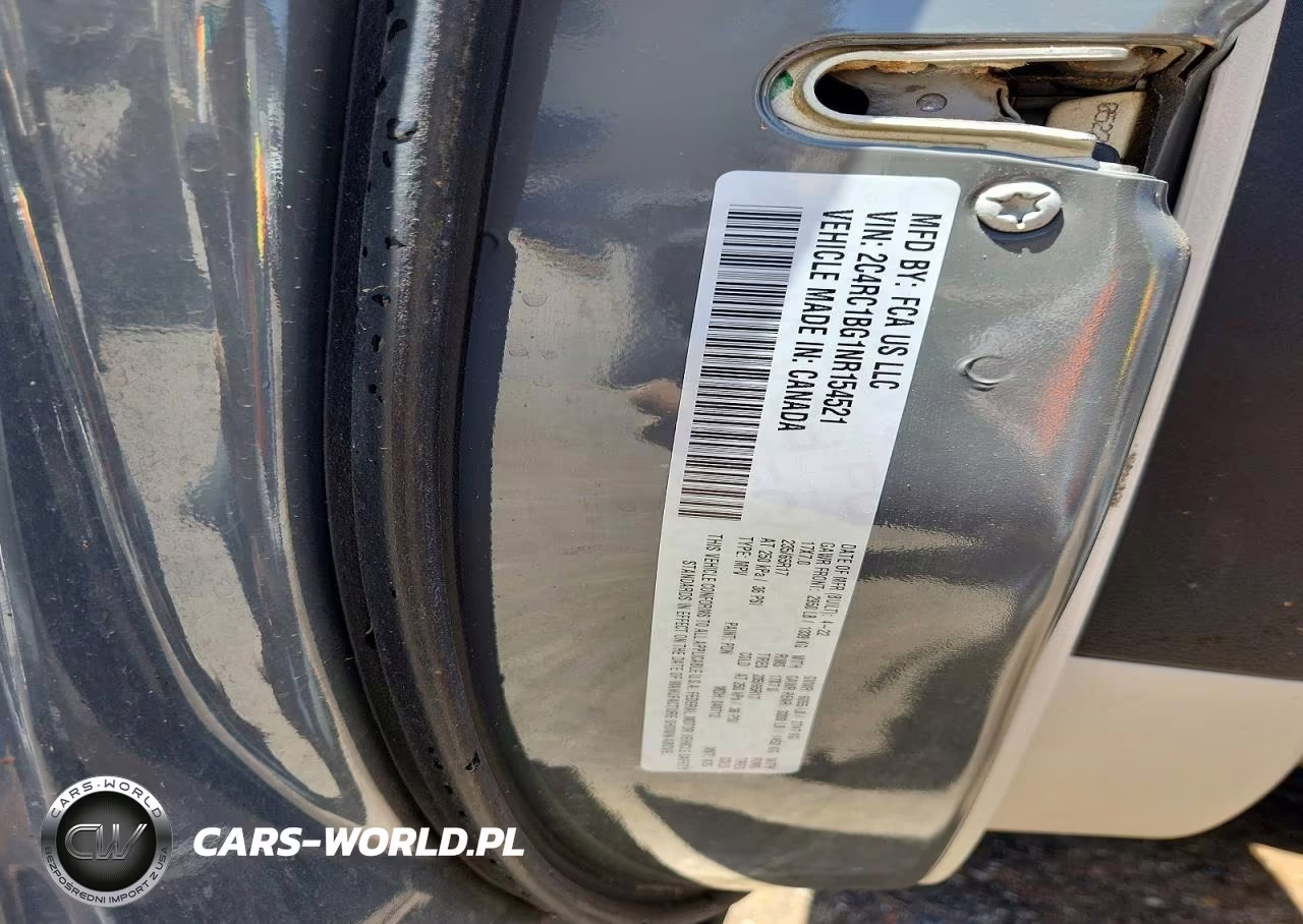 2022 Chrysler Pacifica Touring L VIN:2C4RC1BG1NR154521 - 13
