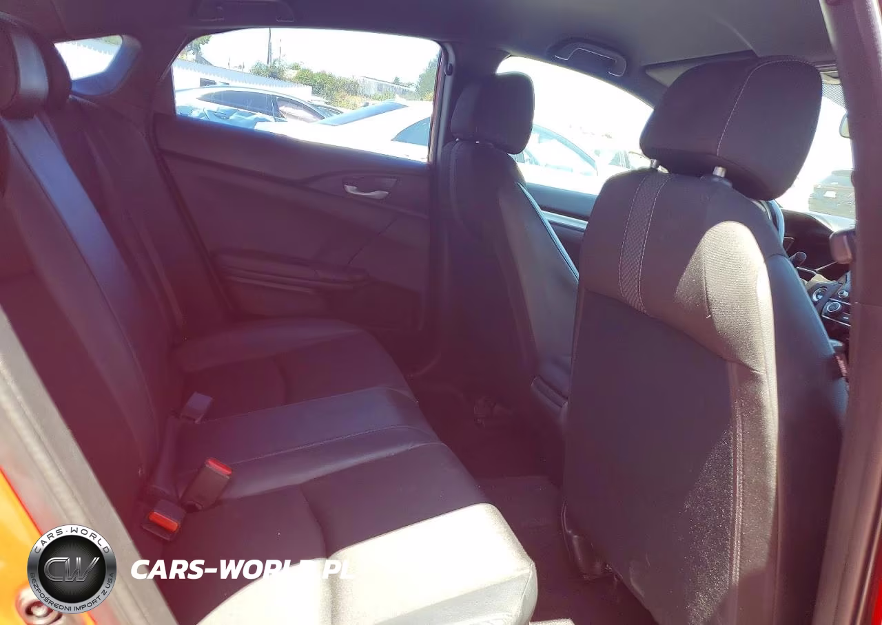 2019 Honda Civic Sport VIN:2HGFC2F81KH572253 - 10