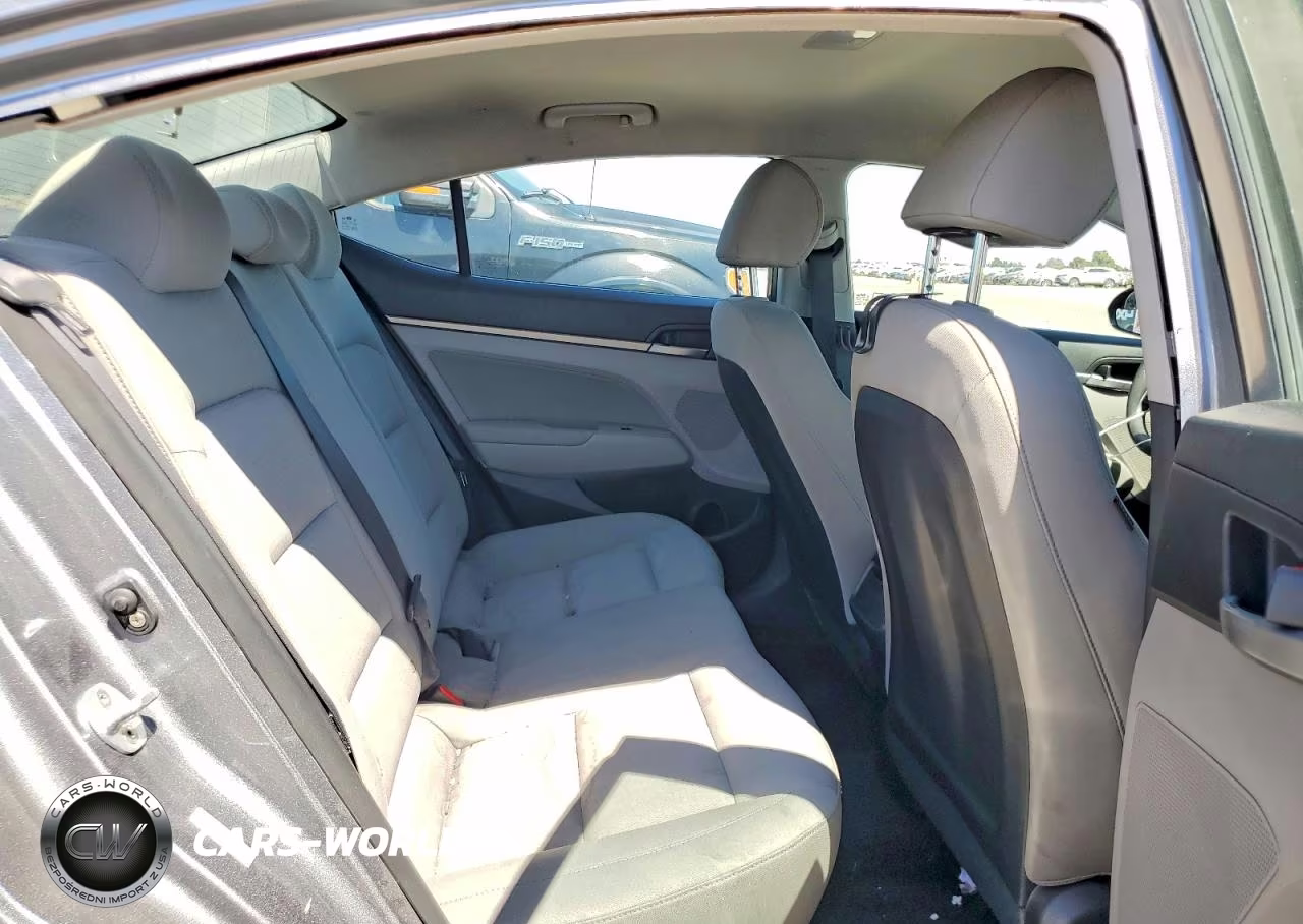 2017 Hyundai Elantra Se VIN:KMHD84LF7HU063002 - 10