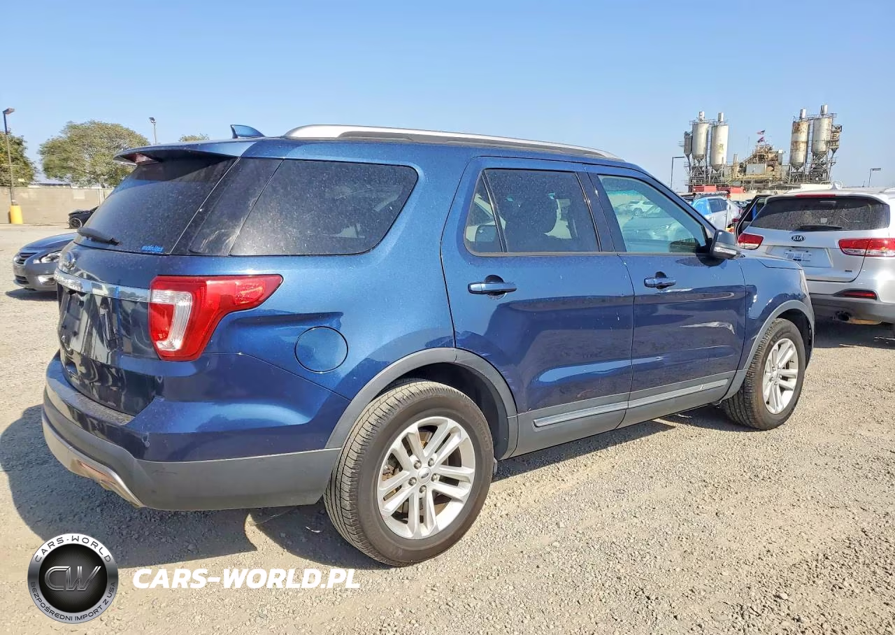 2016 Ford Explorer Xlt VIN:1FM5K7D81GGD28551 - 3