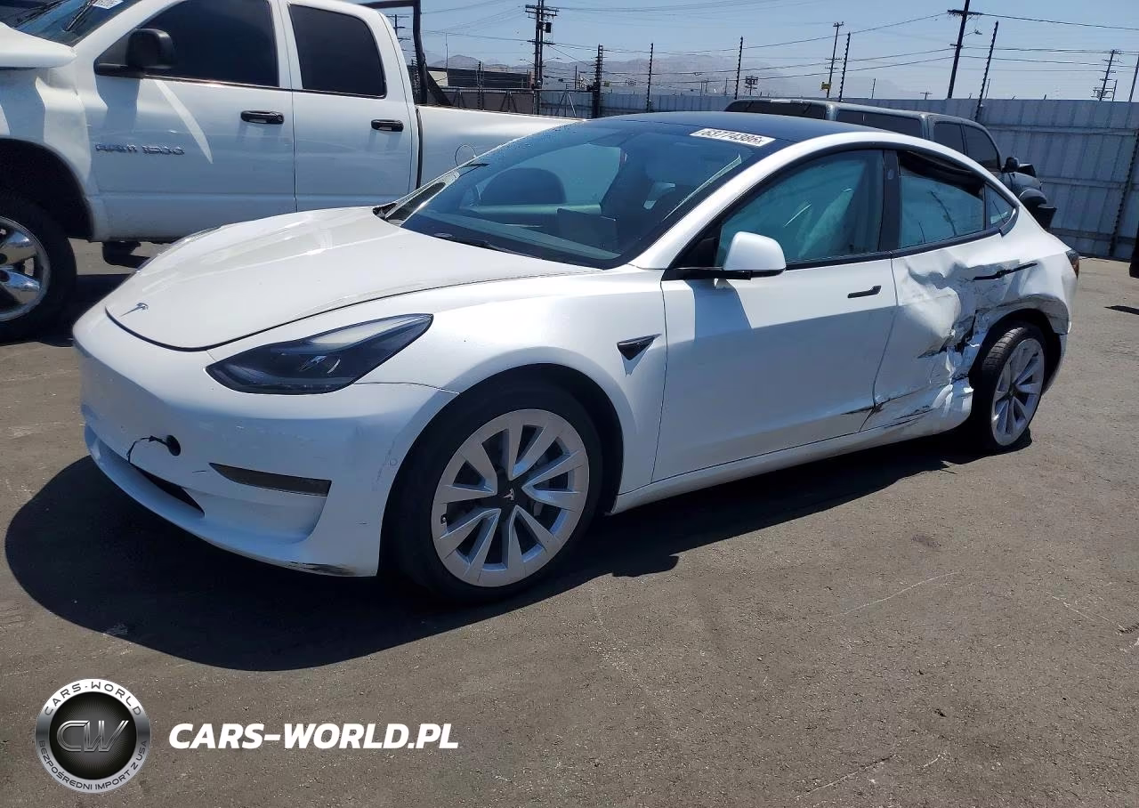 2022 Tesla Model 3 – zdjęcie 1 z 12