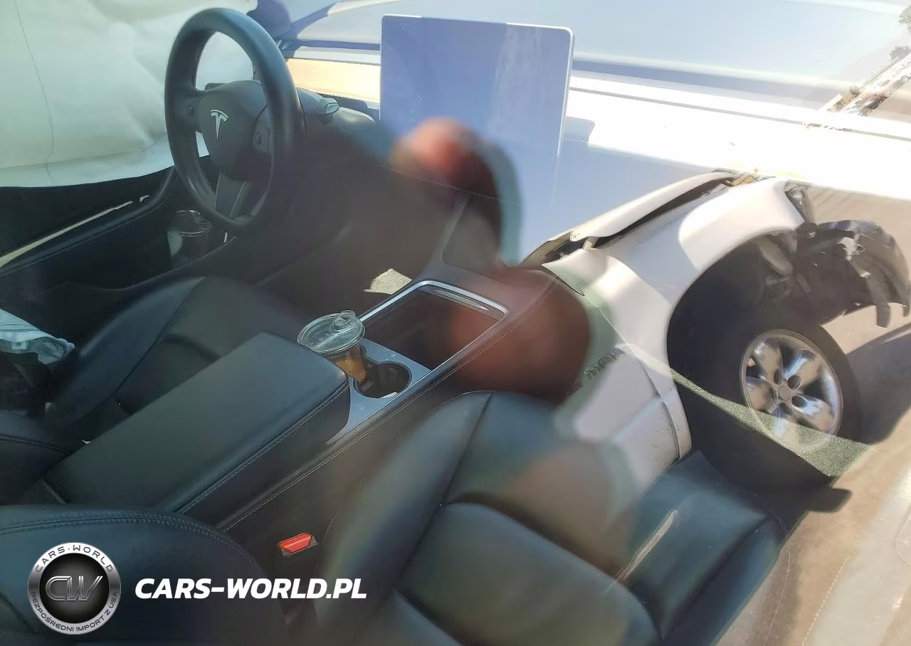 2022 Tesla Model 3 VIN:5YJ3E1EA5NF154573 - 8
