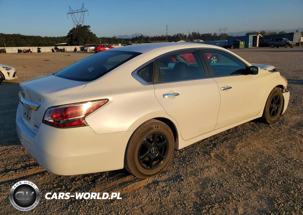 2014 Nissan Altima 2.5 VIN:1N4AL3AP4EN342690 - 3
