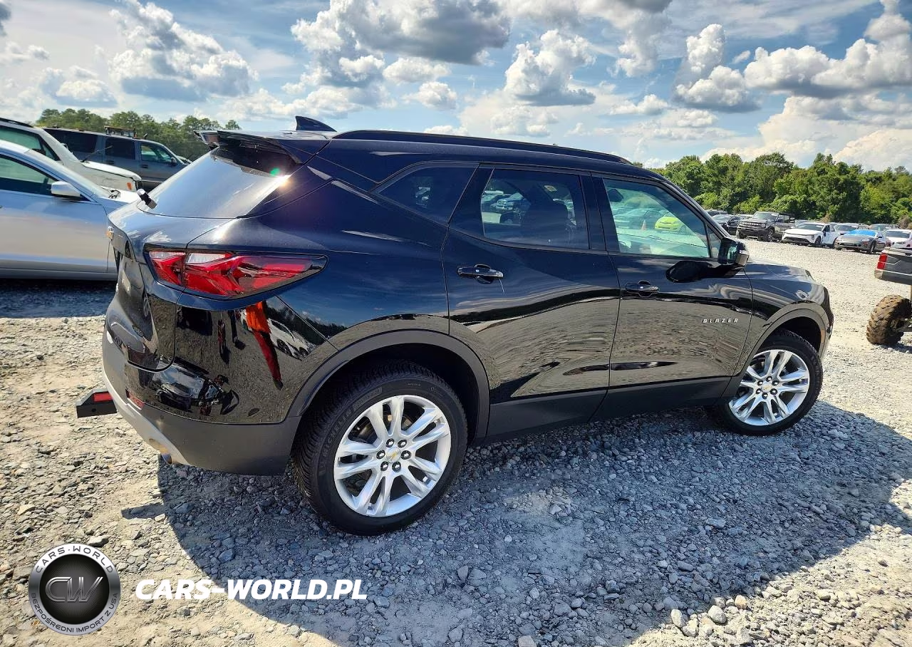 2022 Chevrolet Blazer 3Lt VIN:3GNKBDRS1NS158112 - 3