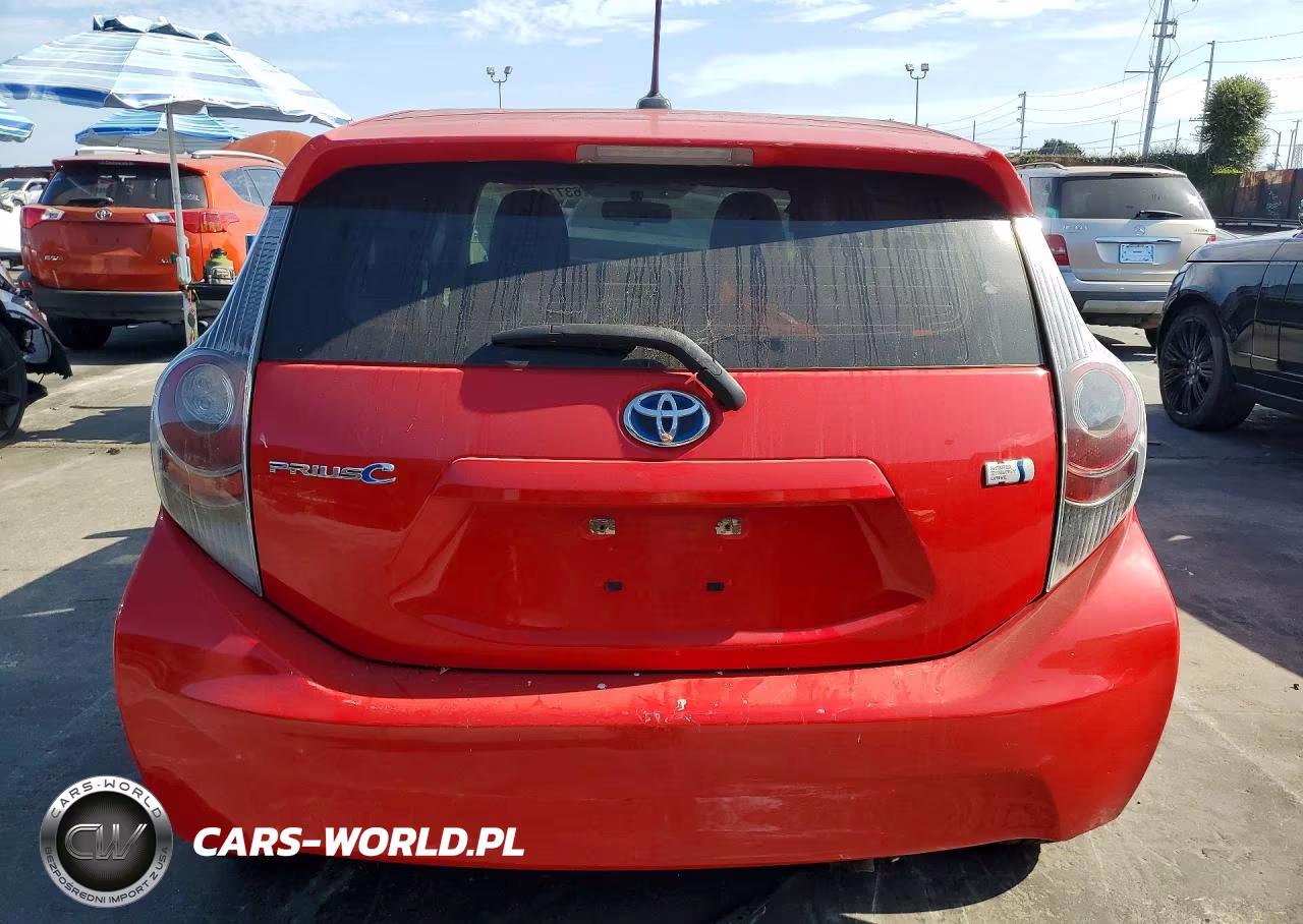 2012 Toyota Prius C Three VIN:JTDKDTB39C1019618 - 6