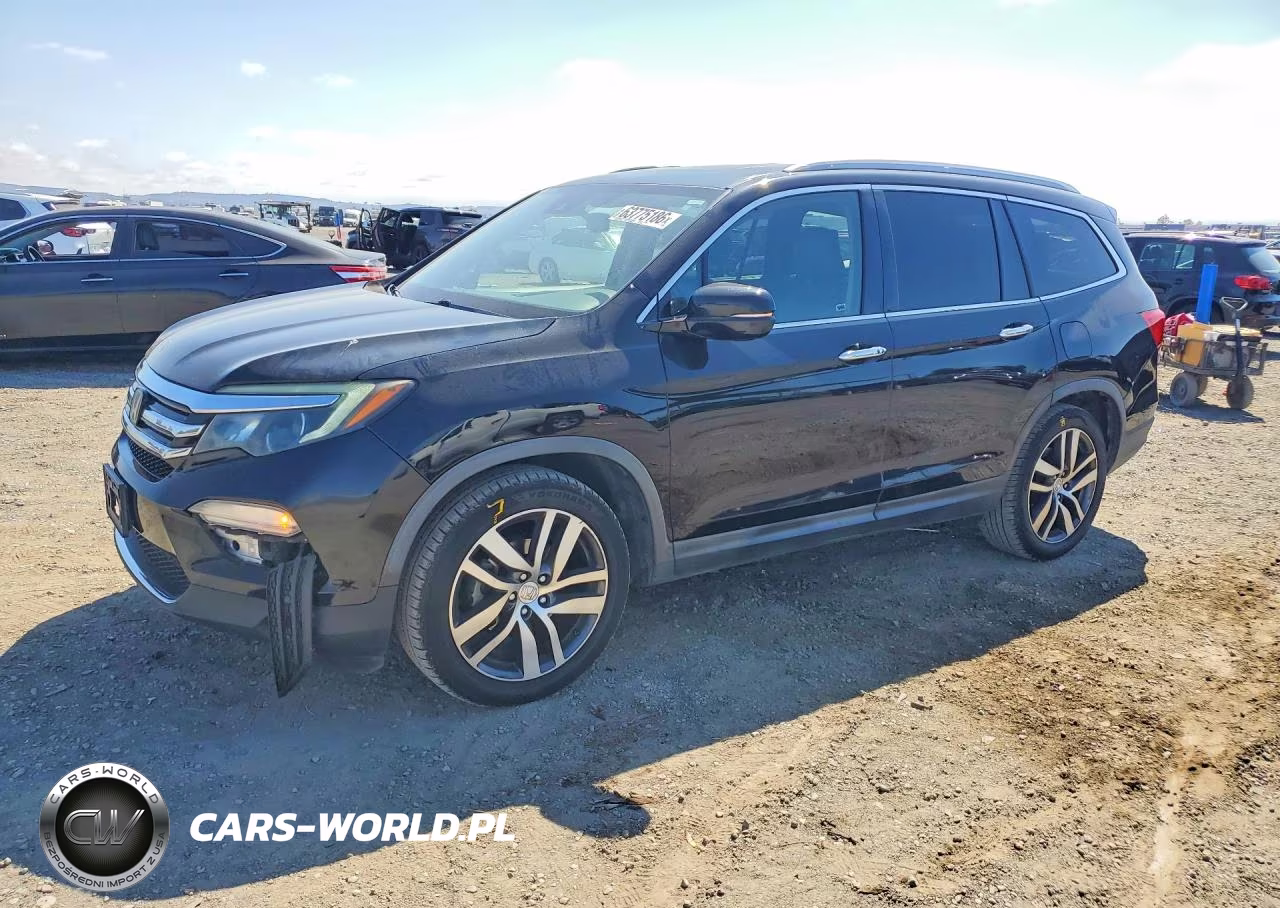 2017 Honda Pilot Touring – zdjęcie 1 z 13