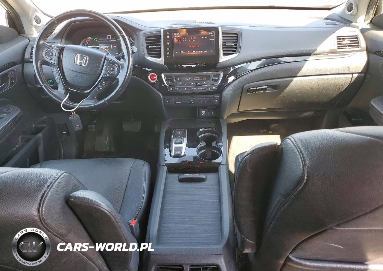 2017 Honda Pilot Touring VIN:5FNYF5H97HB016193 - 8