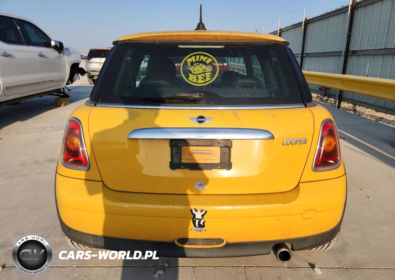2009 Mini Cooper VIN:WMWMF33509TU70997 - 7