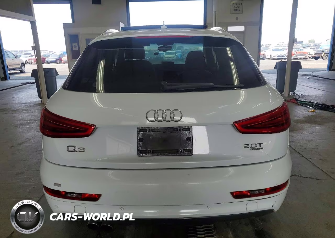 2015 Audi Q3 Premium Plus VIN:WA1EFCFS9FR005310 - 6