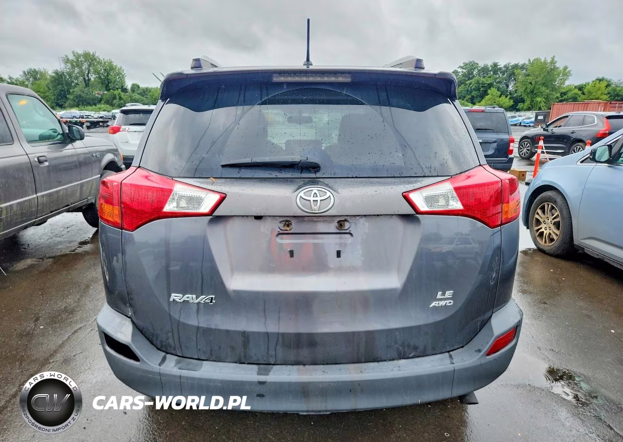 2015 Toyota Rav4 Le VIN:JTMBFREV9FD174702 - 6