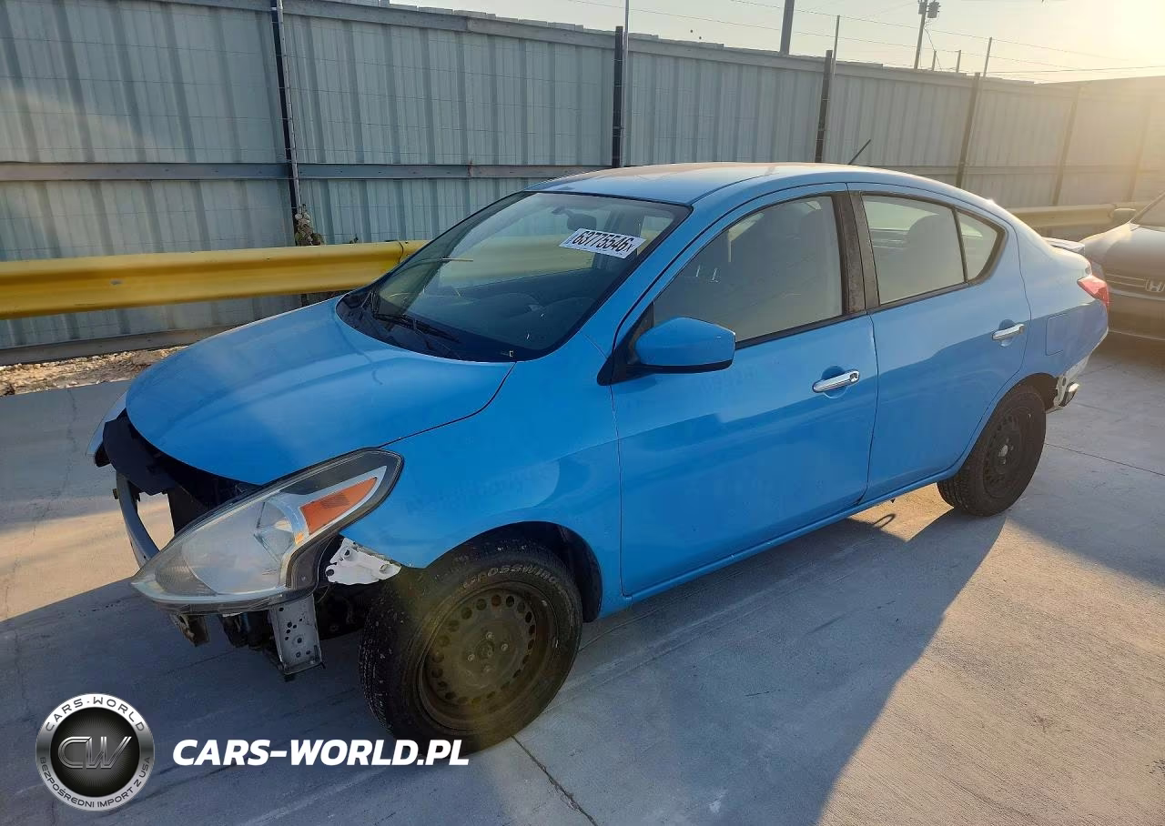2018 Nissan Versa Sv – zdjęcie 1 z 12
