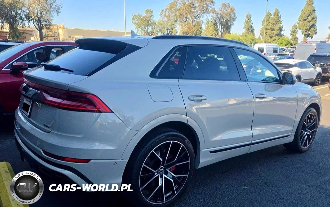2021 Audi Q8 Premium Plus S-Line VIN:WA1EVAF17MD018808 - 4