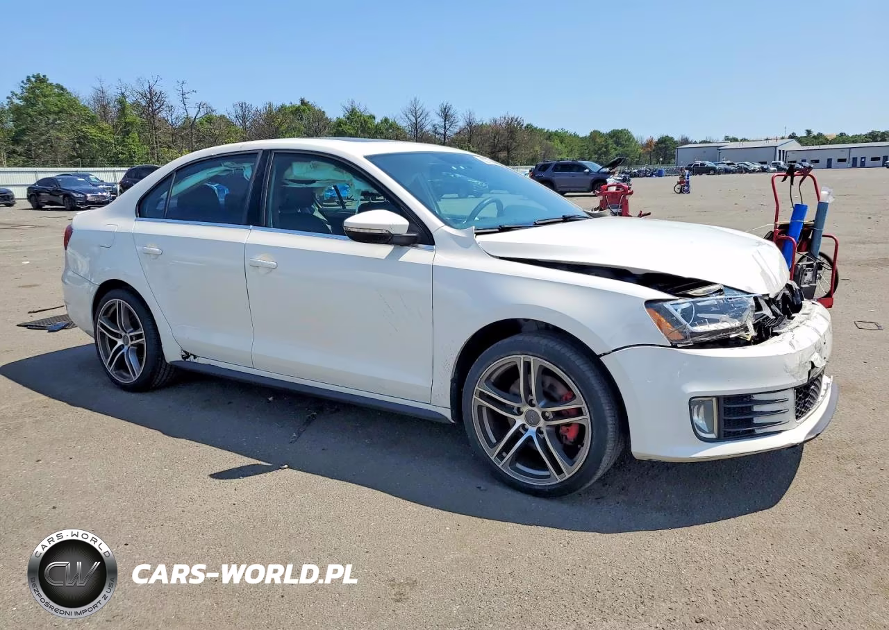 2014 Volkswagen Jetta Gli VIN:3VW5T7AJ8EM370952 - 4