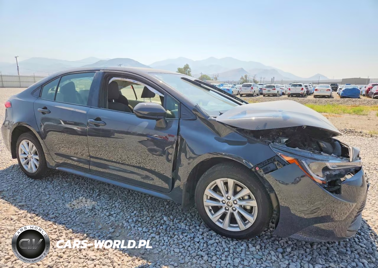 2026 Toyota Corolla Le VIN:JTDB4MEE0T3041594 - 4