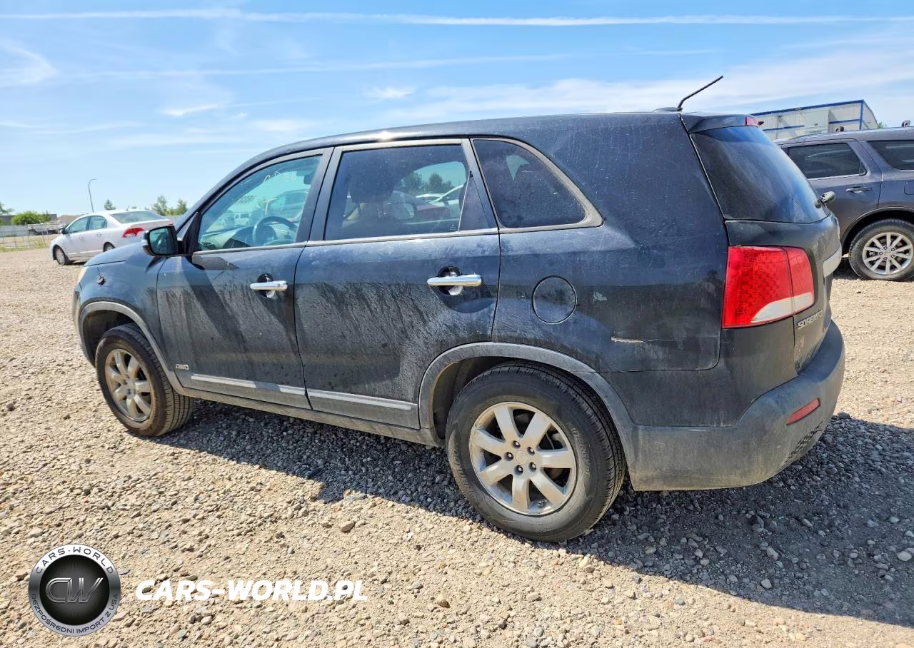 2011 Kia Sorento Lx VIN:5XYKTCA18BG031518 - 2