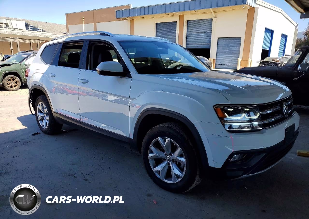 2018 Volkswagen Atlas Se VIN:1V2KR2CA6JC565009 - 4