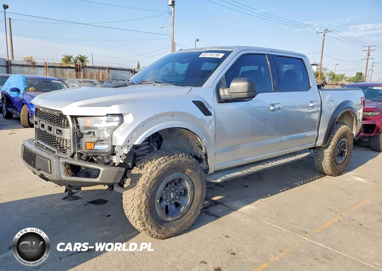 2017 Ford F-150 Raptor – zdjęcie 1 z 12