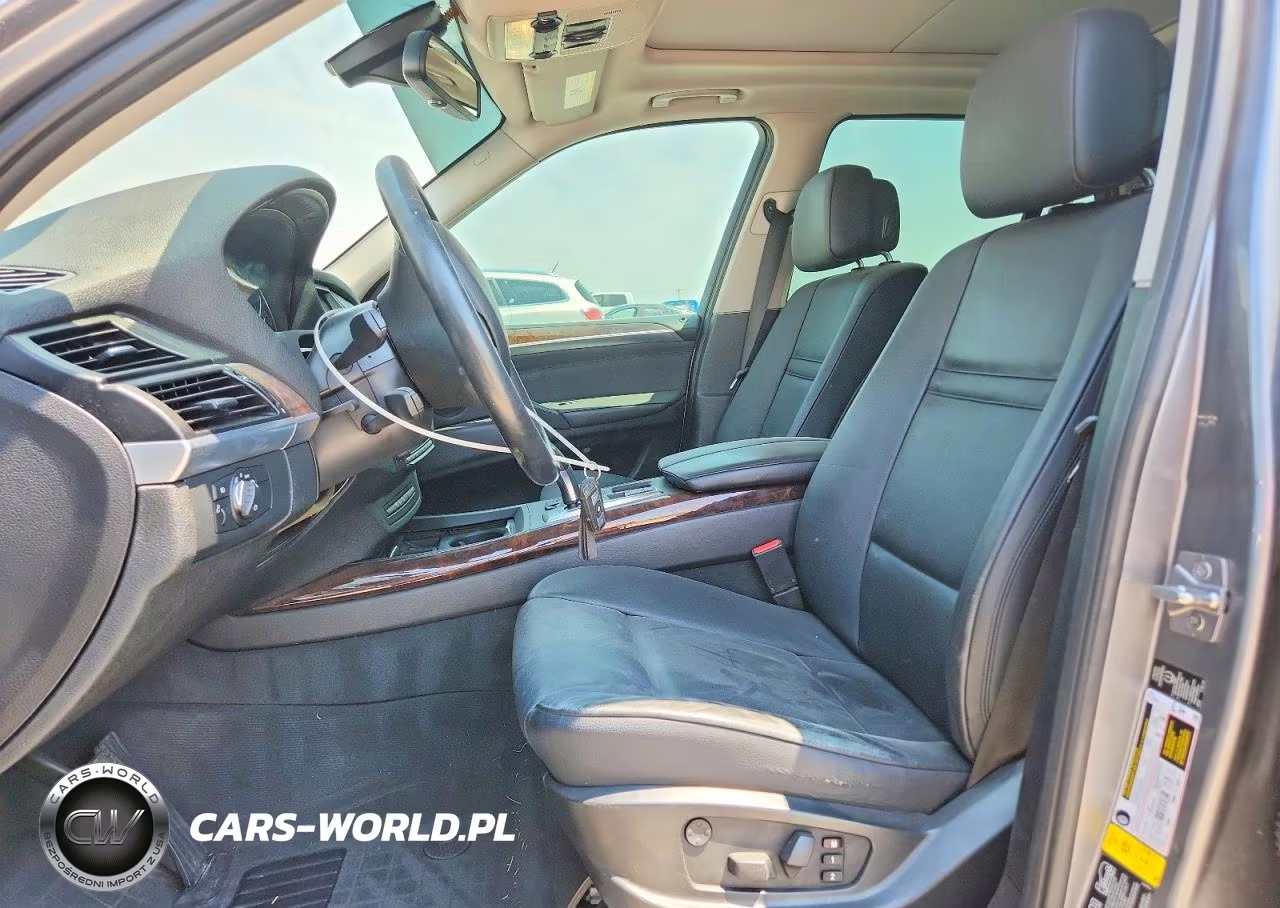 2012 BMW X5 xDrive35I VIN:5UXZV4C58CL758922 - 7
