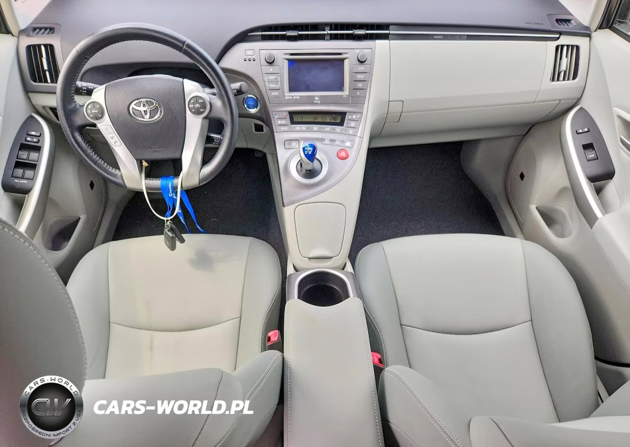 2012 Toyota Prius One VIN:JTDKN3DU9C1501573 - 8