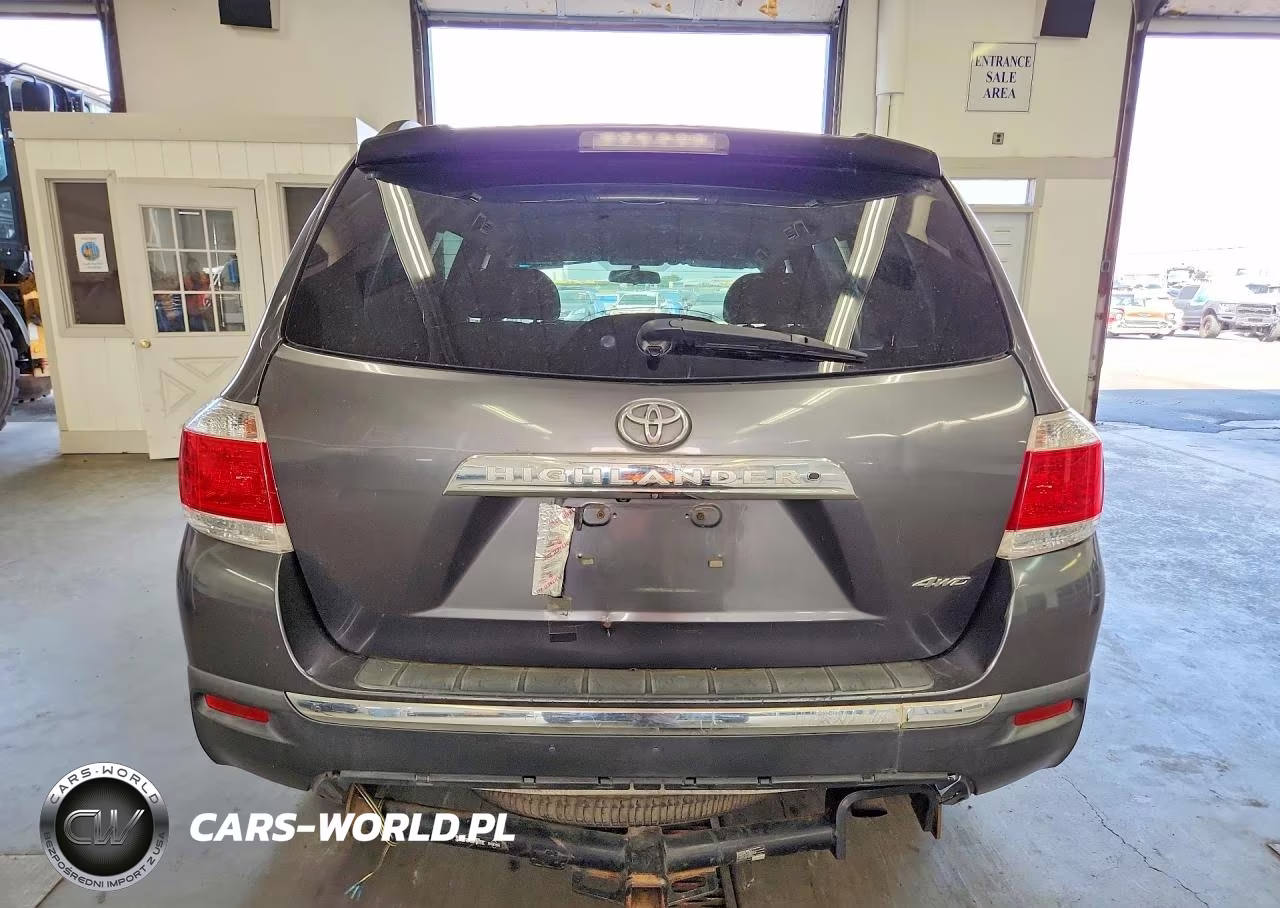 2013 Toyota Highlander Plus VIN:5TDBK3EH6DS191915 - 6