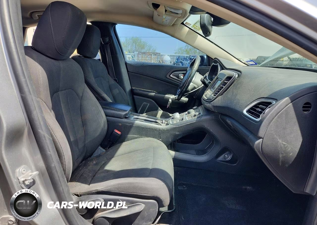 2016 Chrysler 200 Lx VIN:1C3CCCFB6GN186322 - 7