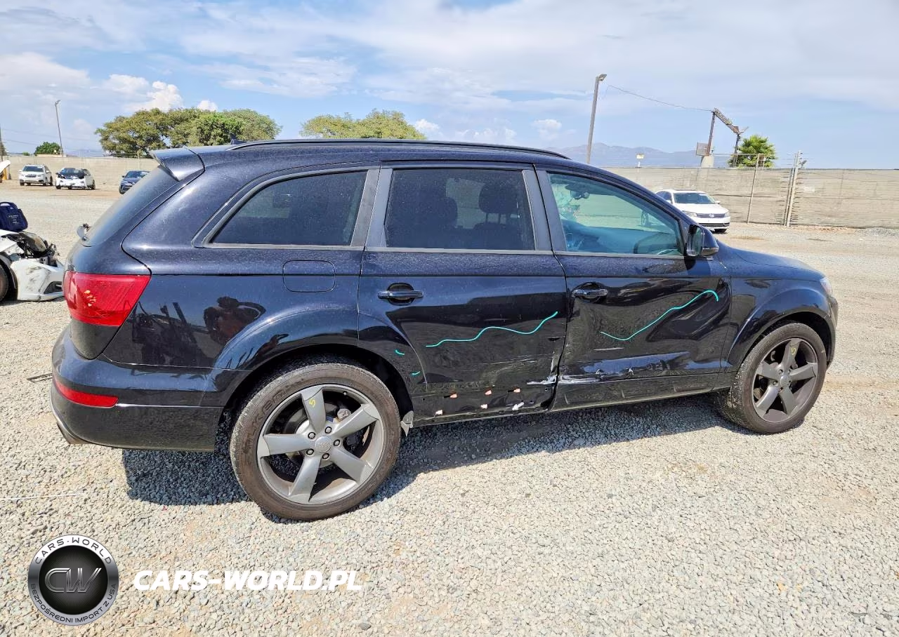 2015 Audi Q7 Premium Plus VIN:WA1LGAFE2FD031067 - 3