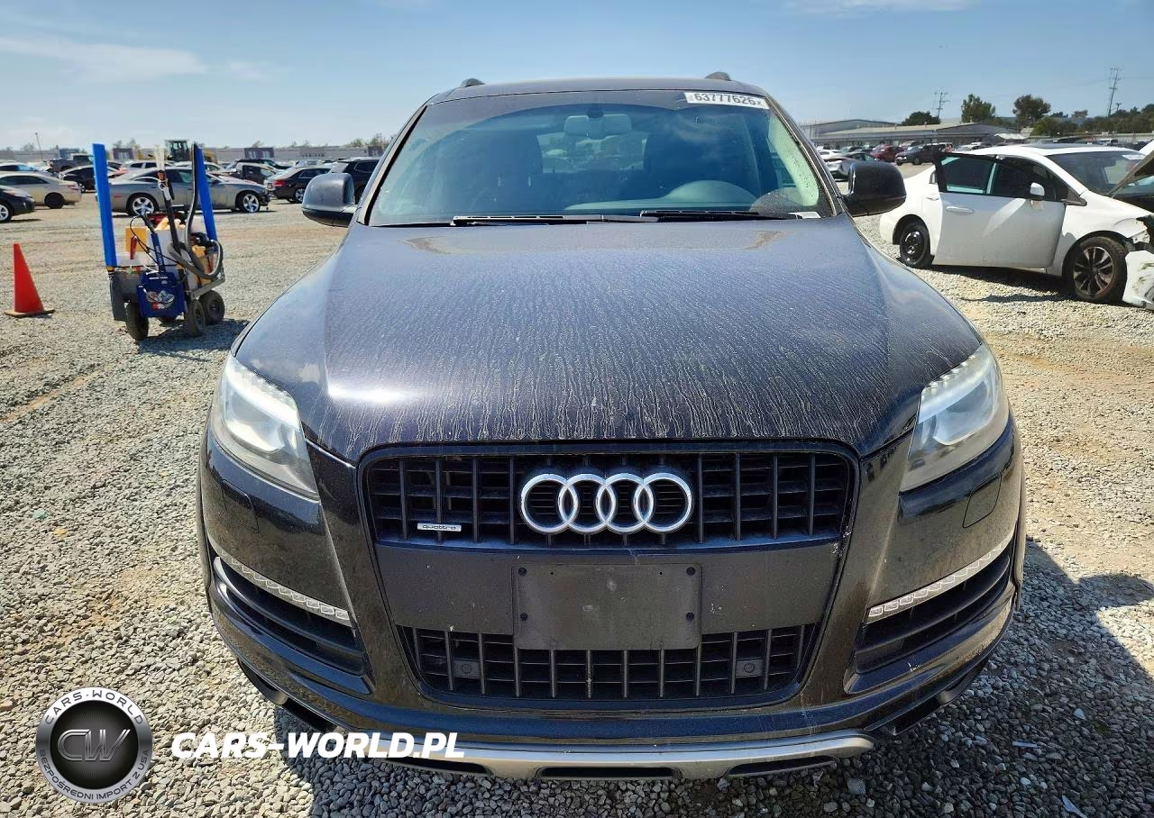 2015 Audi Q7 Premium Plus VIN:WA1LGAFE2FD031067 - 5