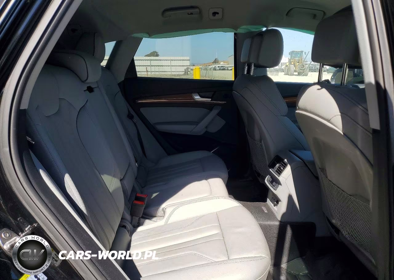 2022 Audi Q5 E Premium 55 VIN:WA1G2AFY4N2087824 - 11
