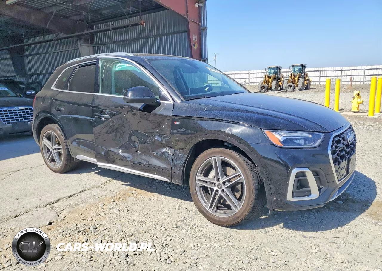 2022 Audi Q5 E Premium 55 VIN:WA1G2AFY4N2087824 - 4