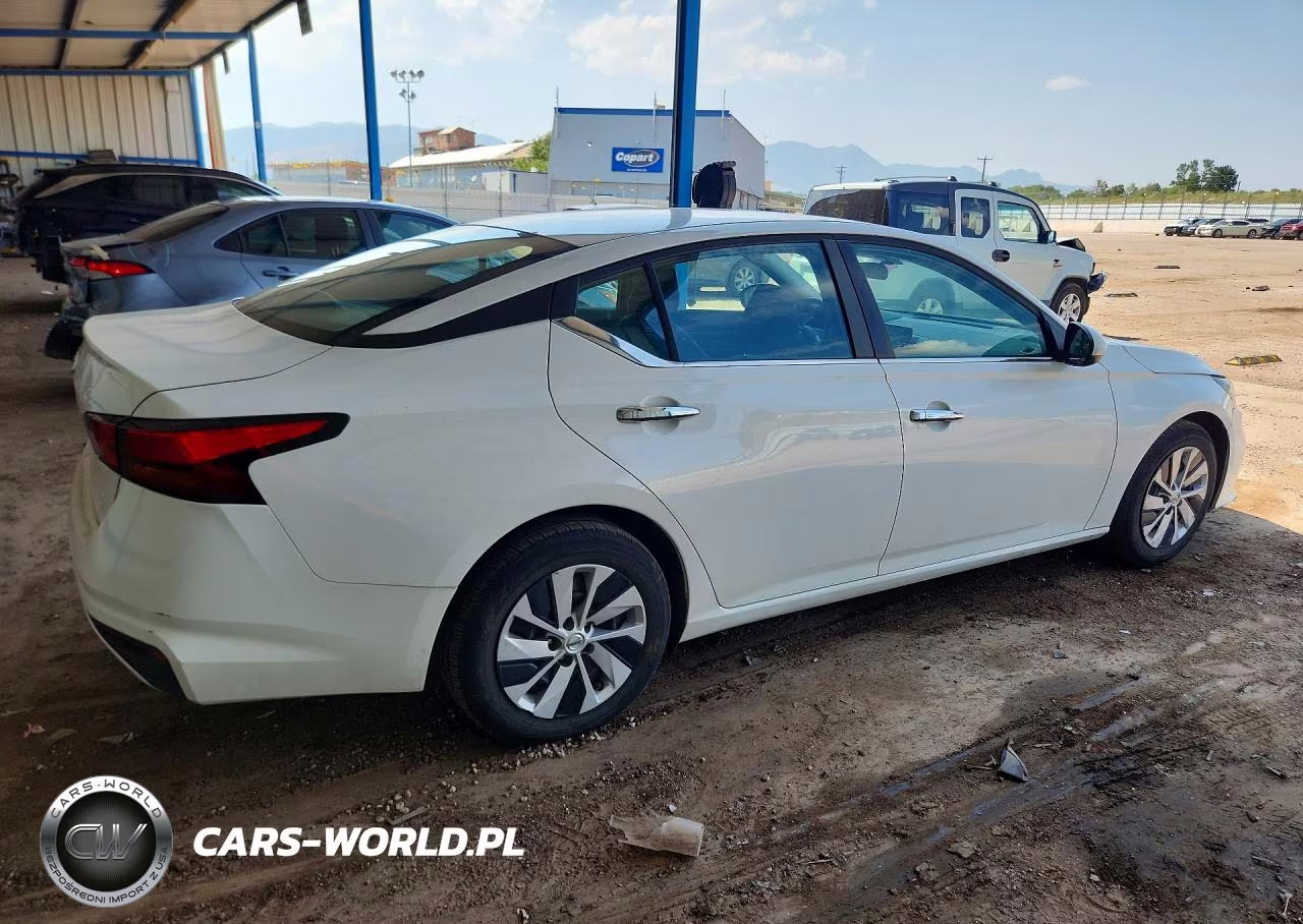 2022 Nissan Altima S VIN:1N4BL4BV0NN373698 - 3