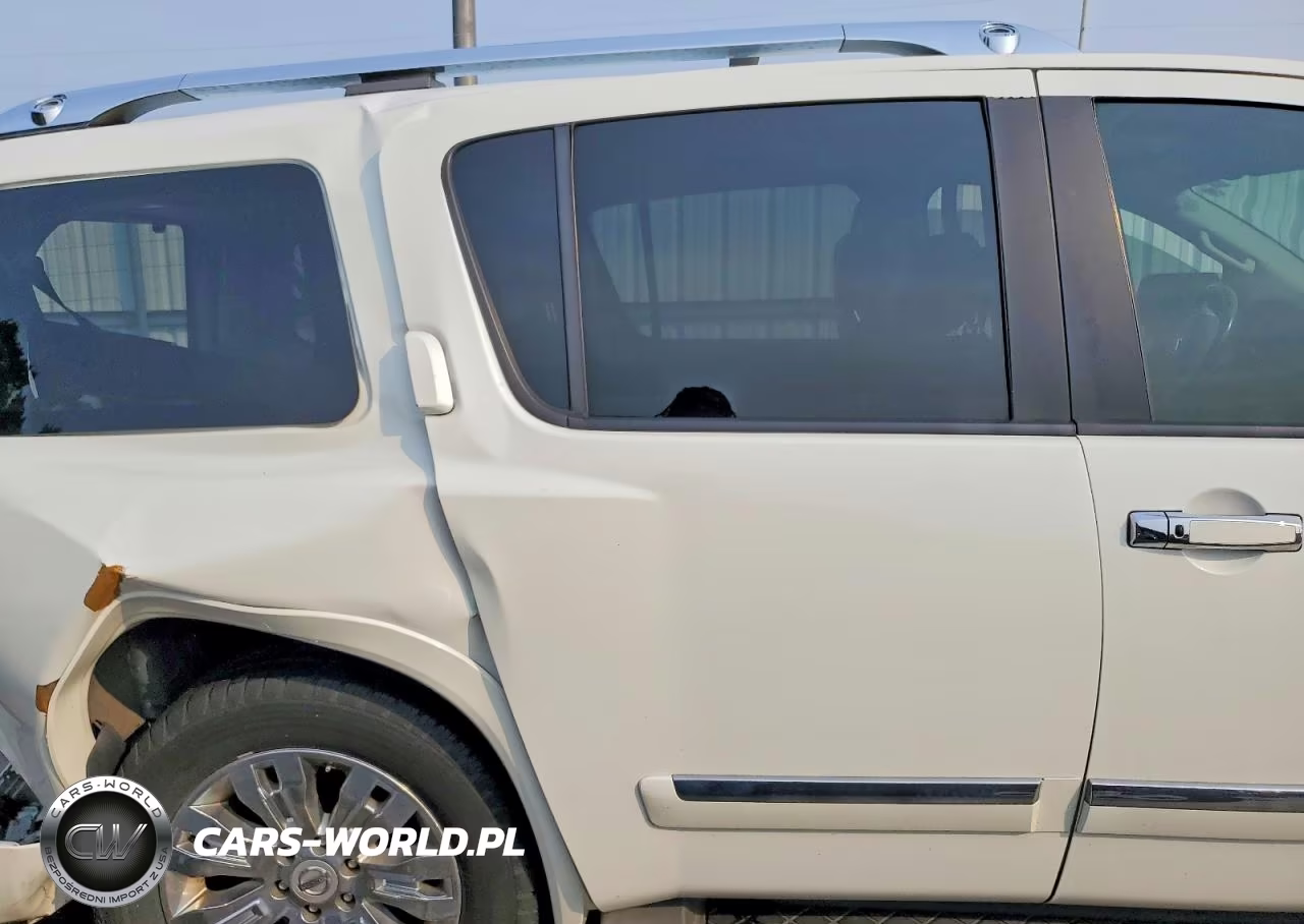 2015 Nissan Armada Platinum VIN:5N1AA0NC8FN622616 - 10