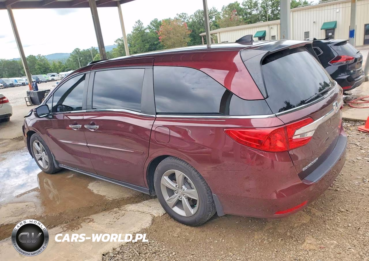 2018 Honda Odyssey Exl VIN:5FNRL6H70JB020030 - 2