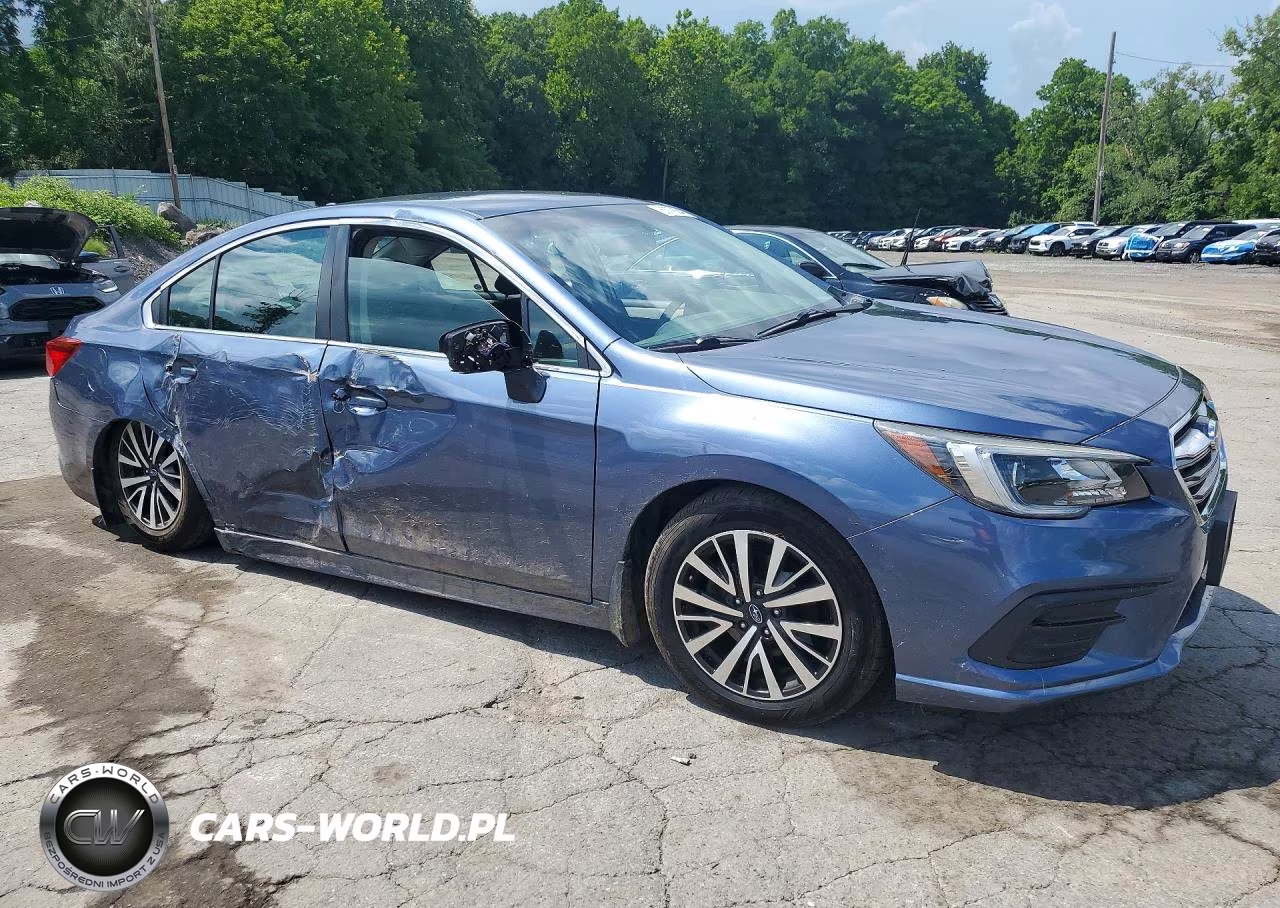 2018 Subaru Legacy 2.5I Premium VIN:4S3BNAC69J3034308 - 4