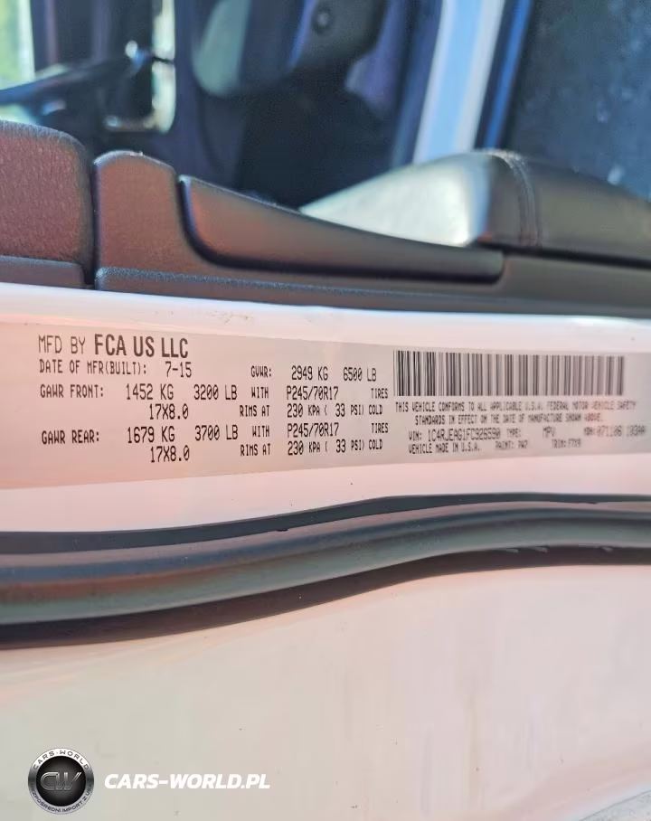 2015 Jeep Grand Cherokee Laredo VIN:1C4RJEAG1FC926590 - 13