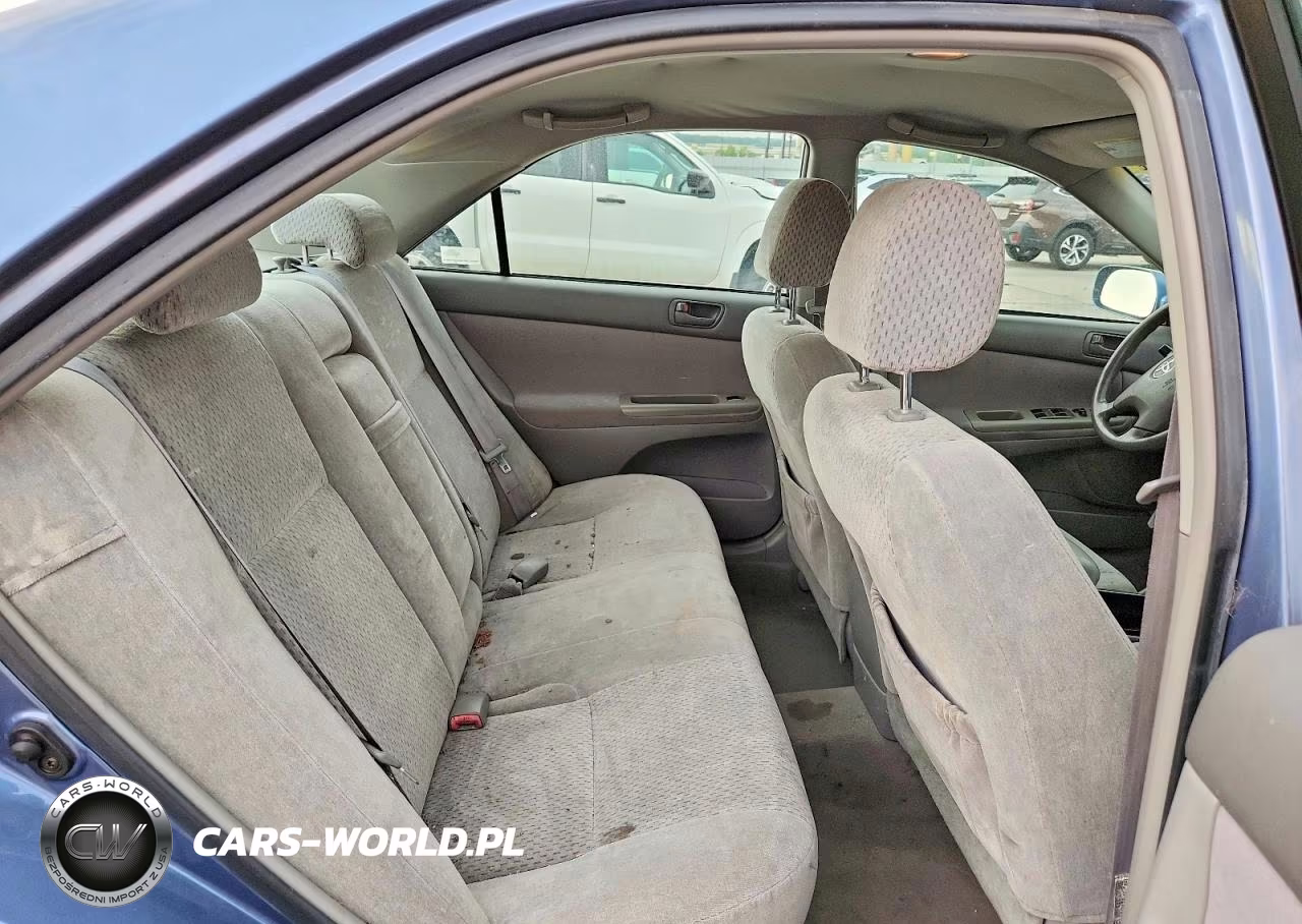 2004 Toyota Camry Le VIN:4T1BE32K44U894167 - 10
