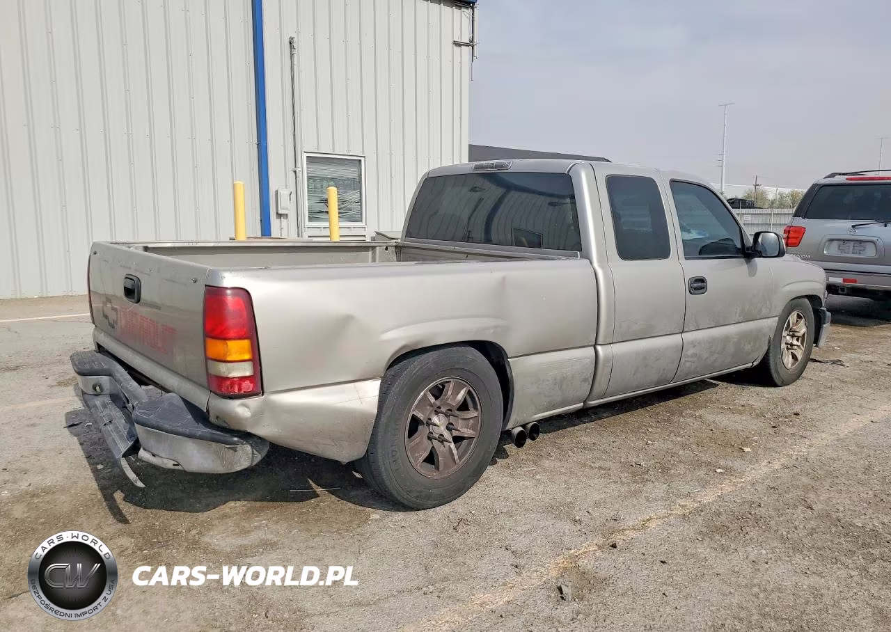 2000 Chevrolet Silverado C1500 VIN:2GCEC19V2Y1135191 - 3