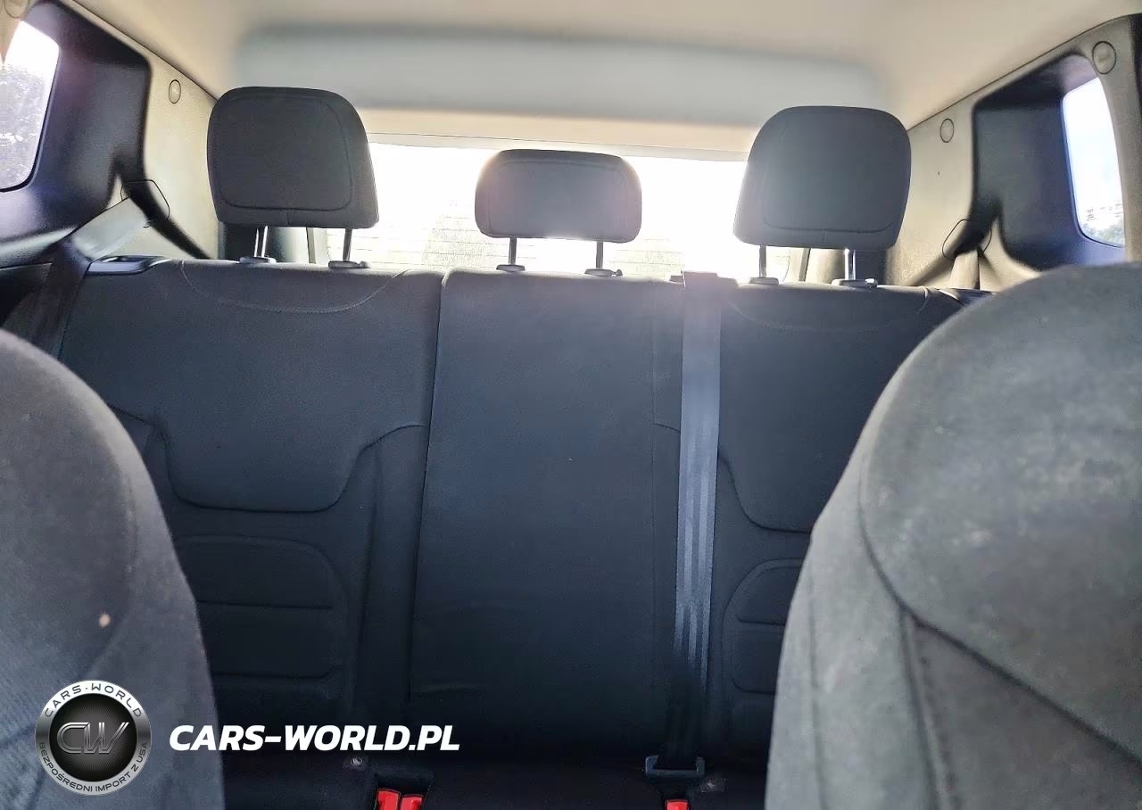 2021 Jeep Renegade Latitude VIN:ZACNJCBB4MPM71567 - 10