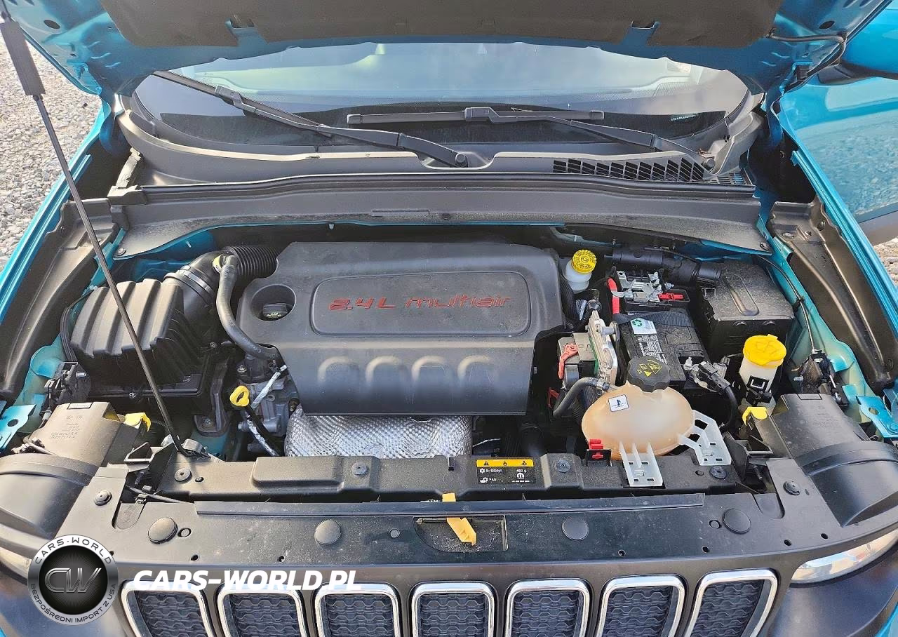 2021 Jeep Renegade Latitude VIN:ZACNJCBB4MPM71567 - 12