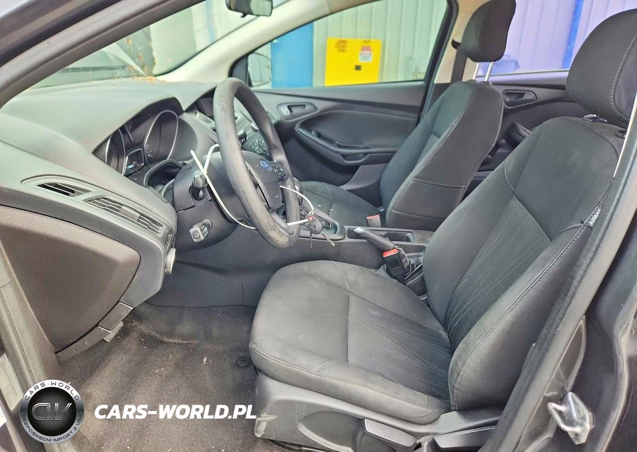 2017 Ford Focus S VIN:1FADP3E27HL202441 - 7