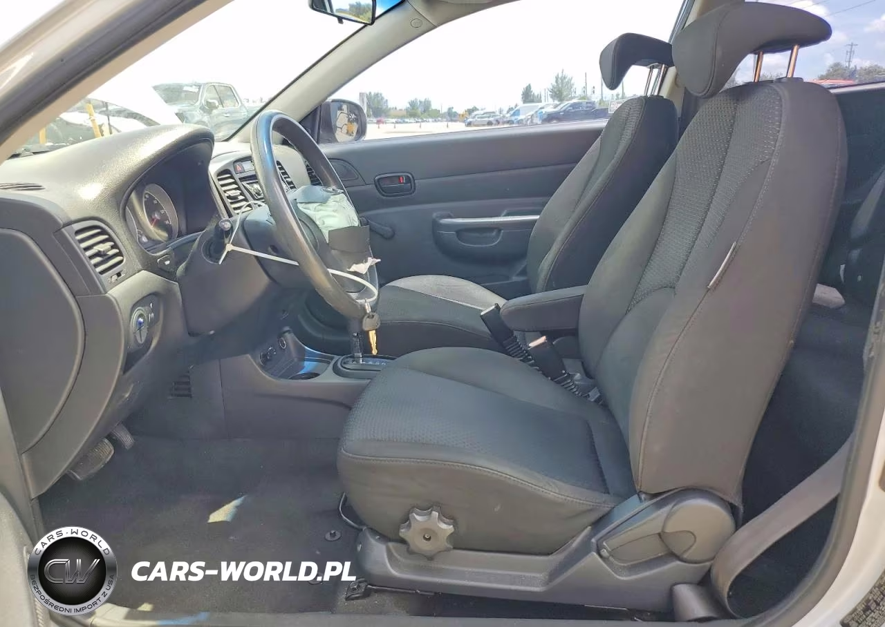 2011 Hyundai Accent Gs VIN:KMHCM3AC7BU195162 - 7