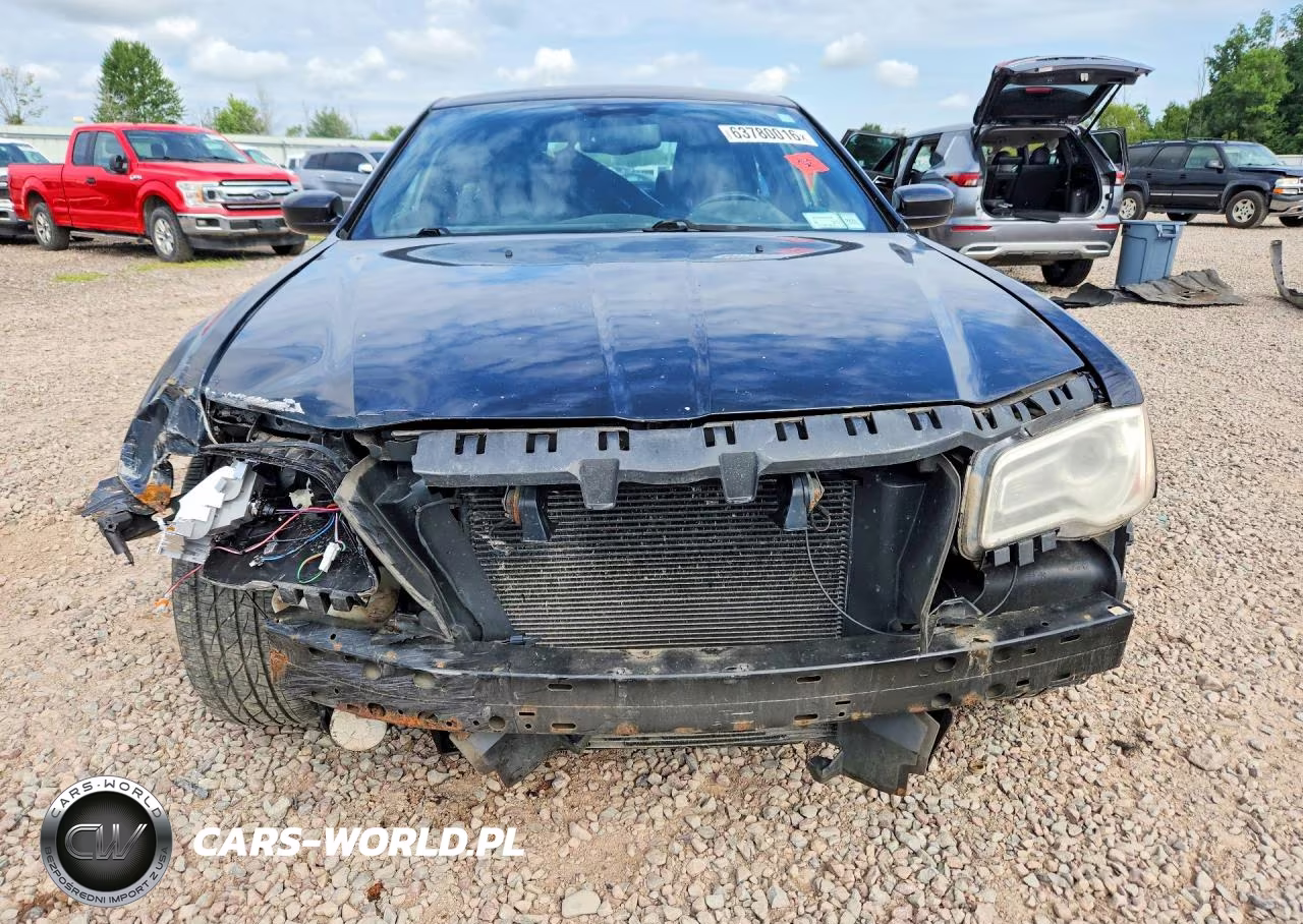 2013 Chrysler 300 VIN:2C3CCARG9DH667858 - 5