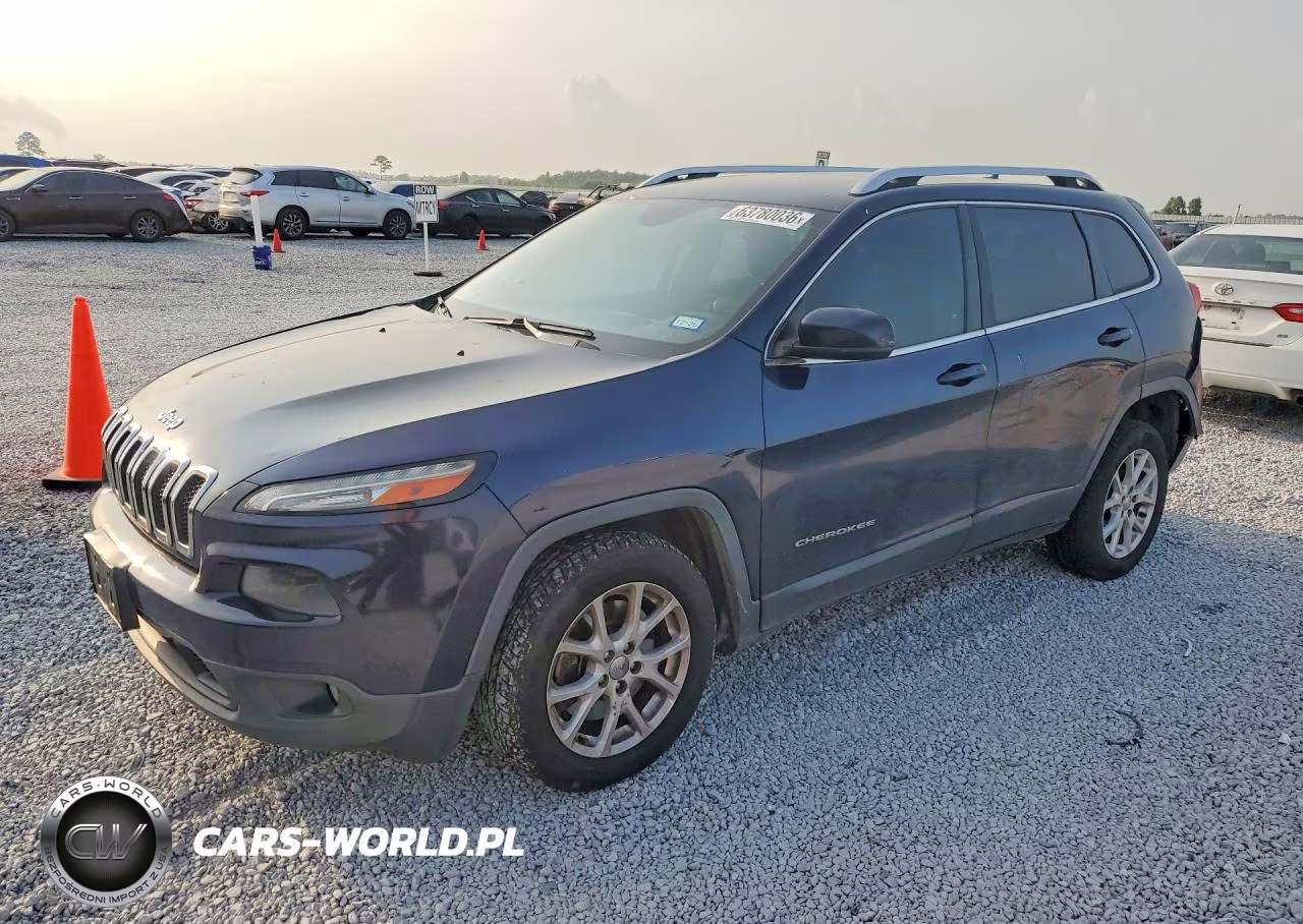 2015 Jeep Cherokee Latitude – zdjęcie 1 z 12