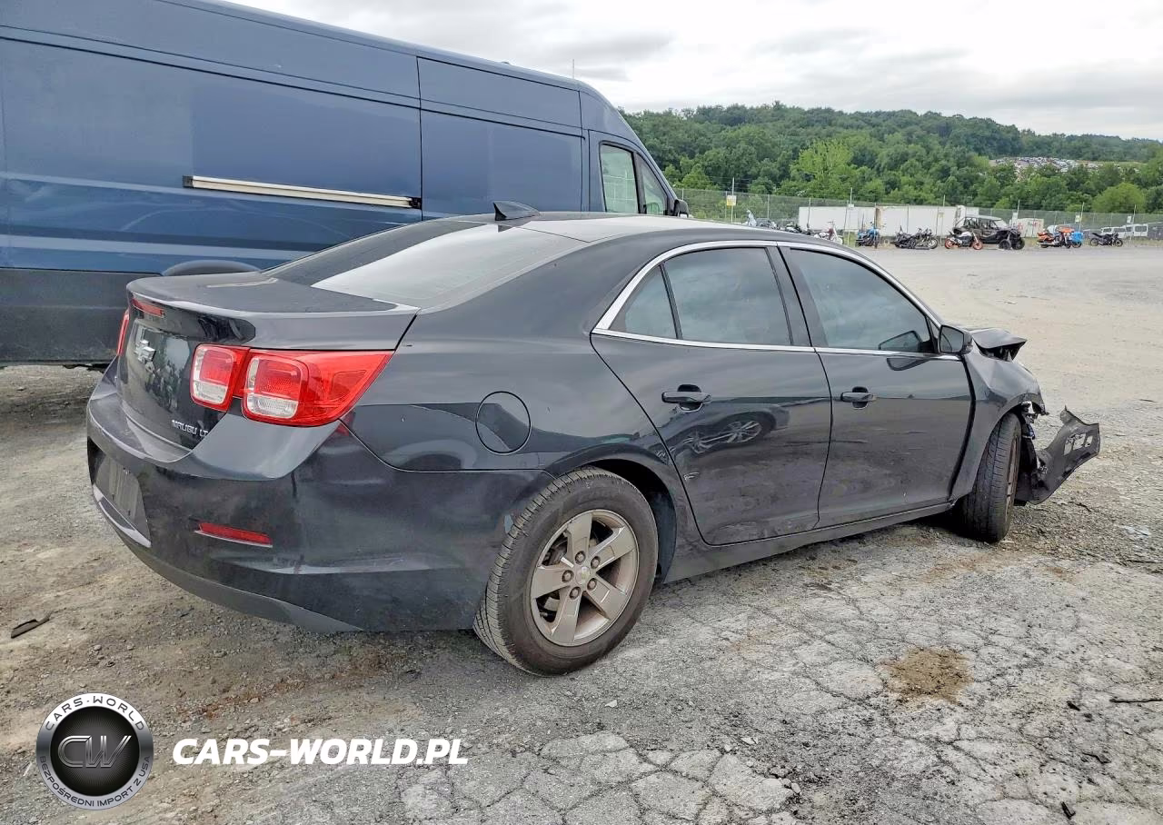 2015 Chevrolet Malibu 1Lt VIN:1G11C5SL5FF317285 - 3