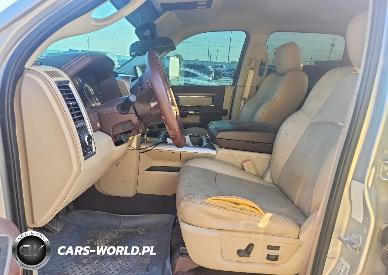 2016 Ram 3500 Laramie VIN:3C63RRML9GG176411 - 7