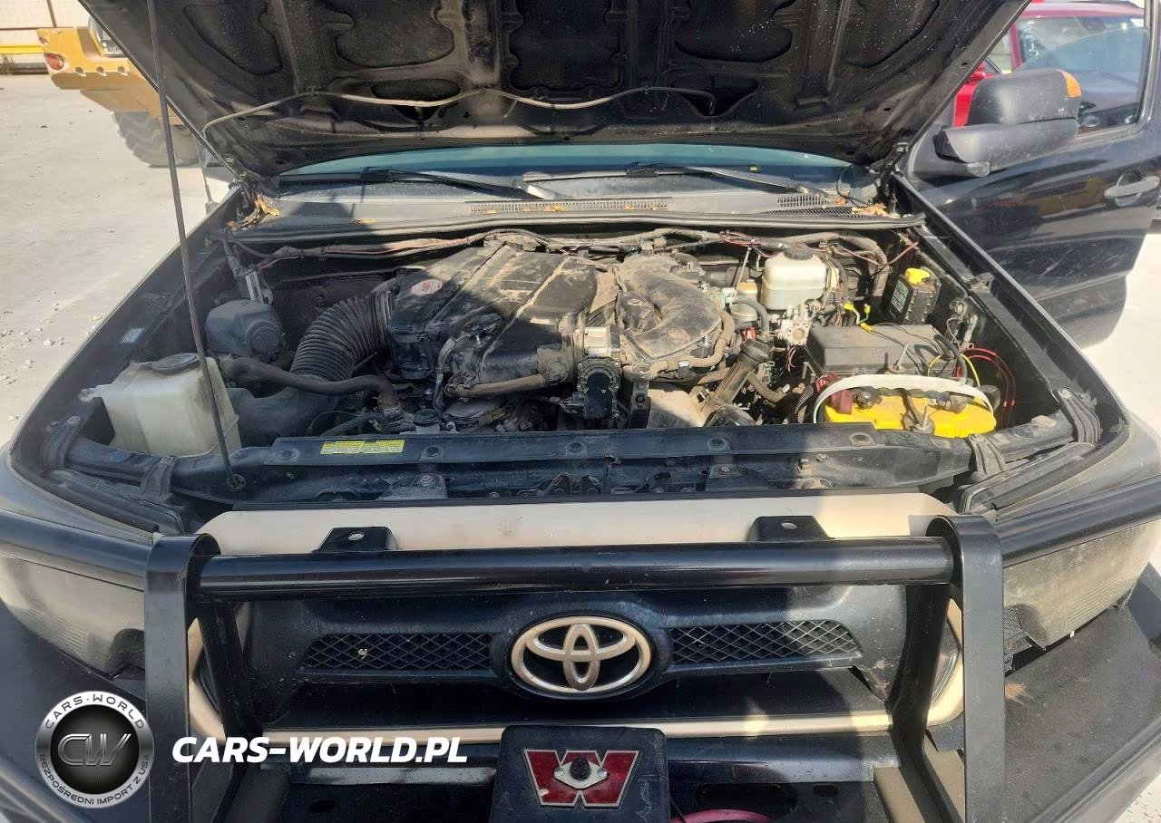 2014 Toyota 4 Cylinder Auto VIN:5TFLU4EN9EX093810 - 11