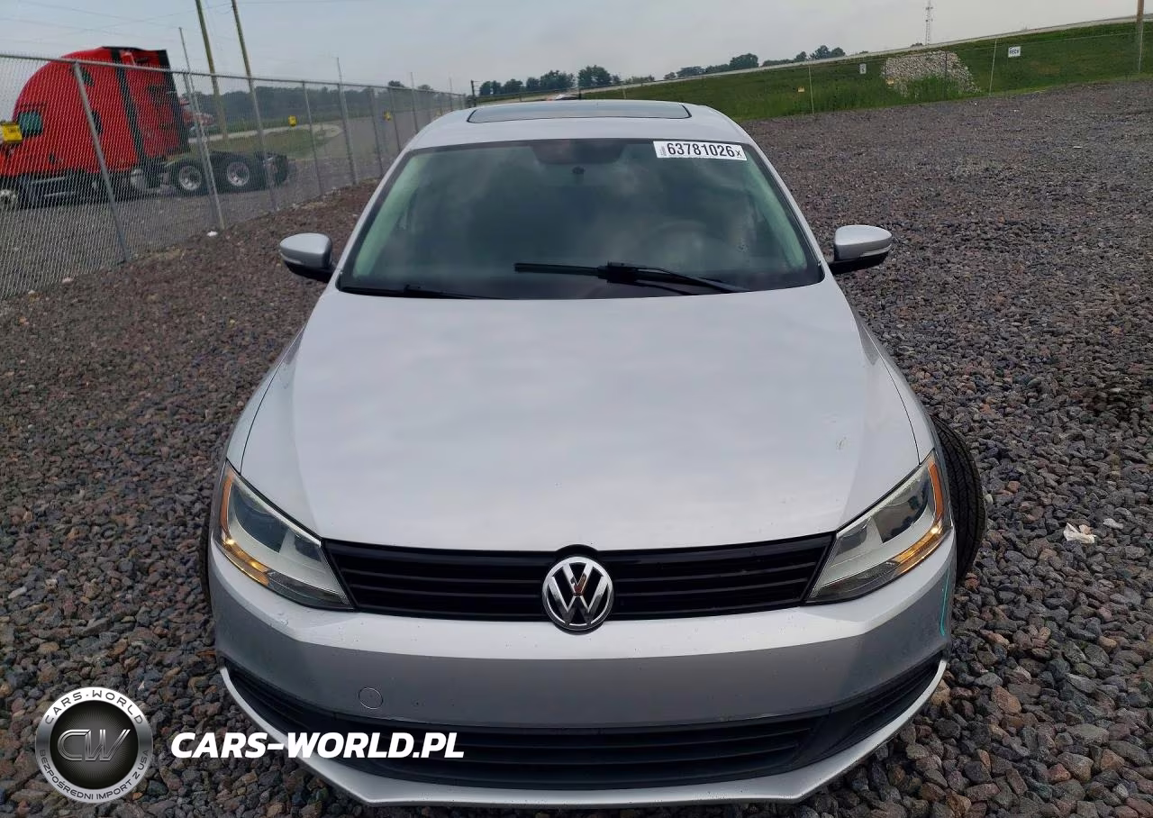 2012 Volkswagen Jetta Se VIN:3VWDP7AJ0CM383420 - 5