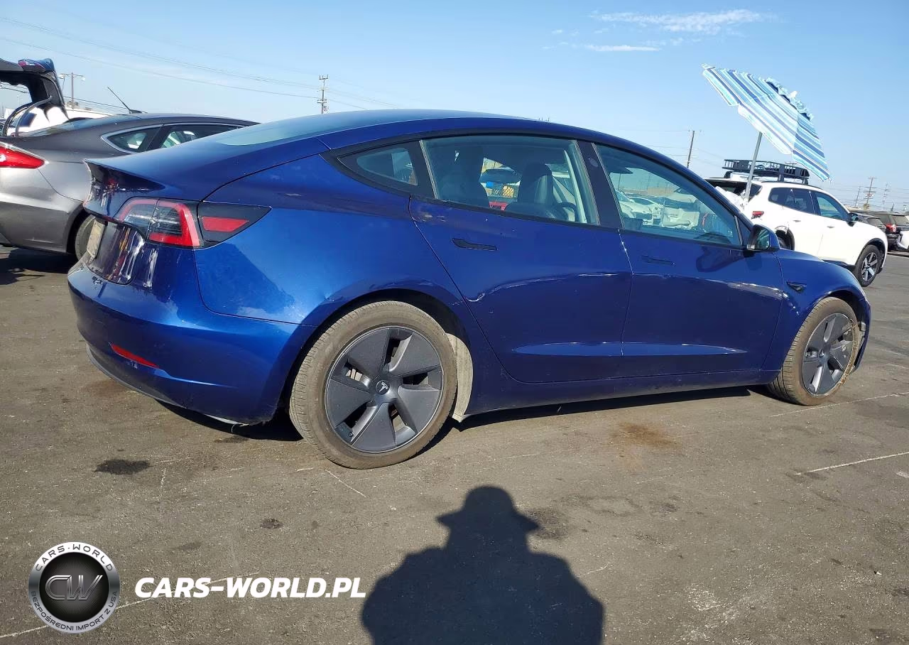 2023 Tesla Model 3 VIN:5YJ3E1EA7PF420887 - 3