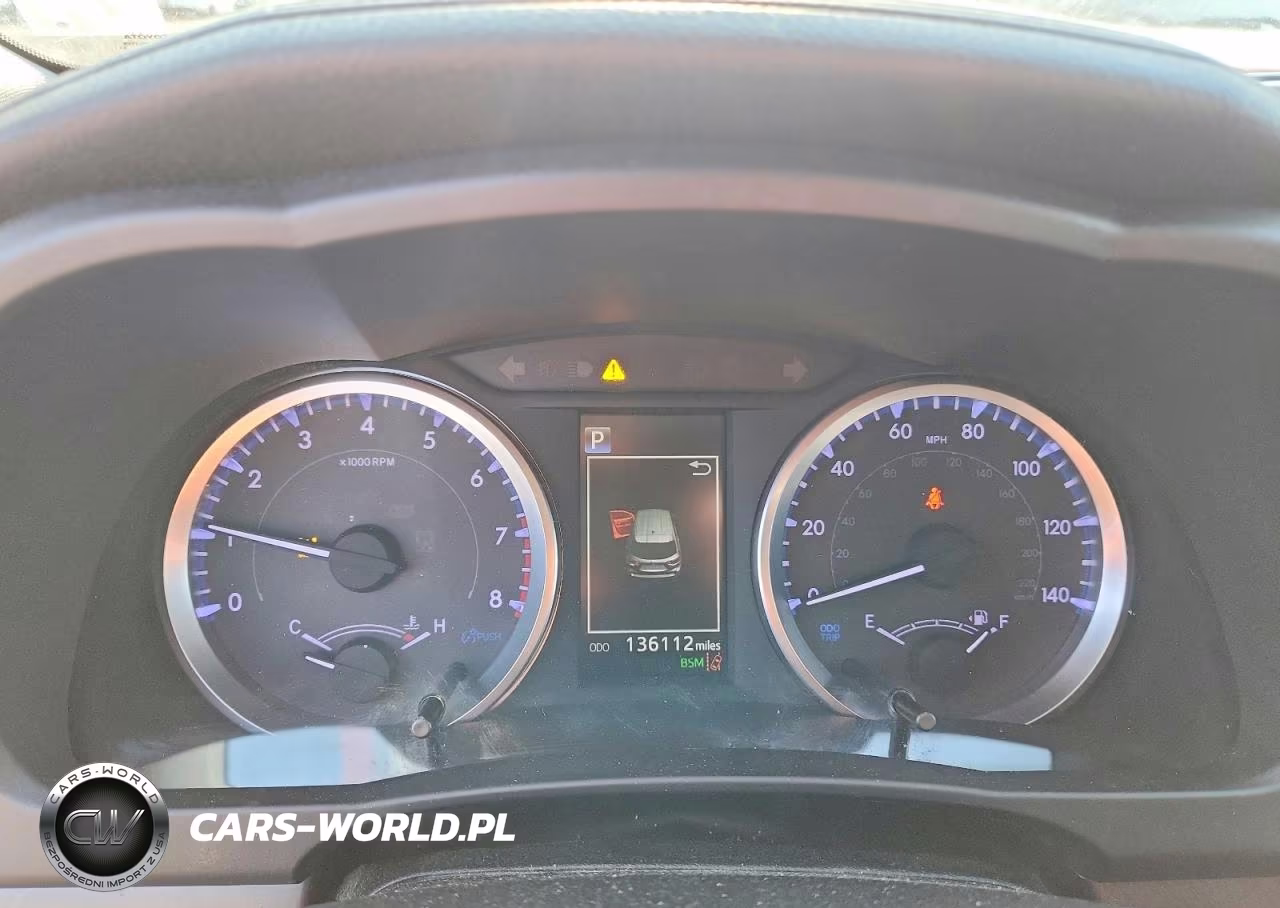 2019 Toyota Highlander Le Plus VIN:5TDBZRFH4KS993275 - 9