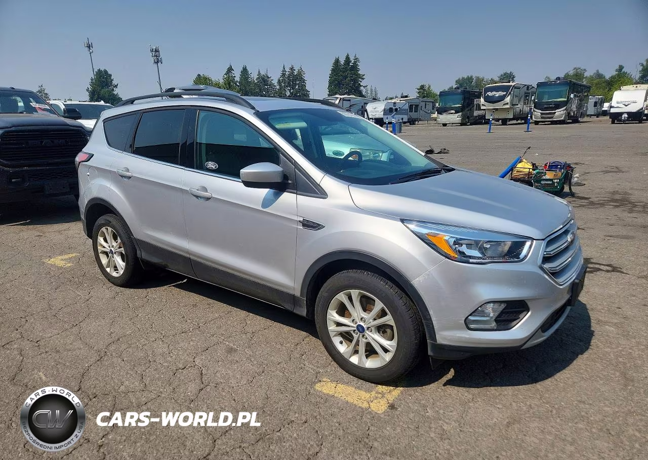 2018 Ford Escape Se VIN:1FMCU9GD7JUC60948 - 4